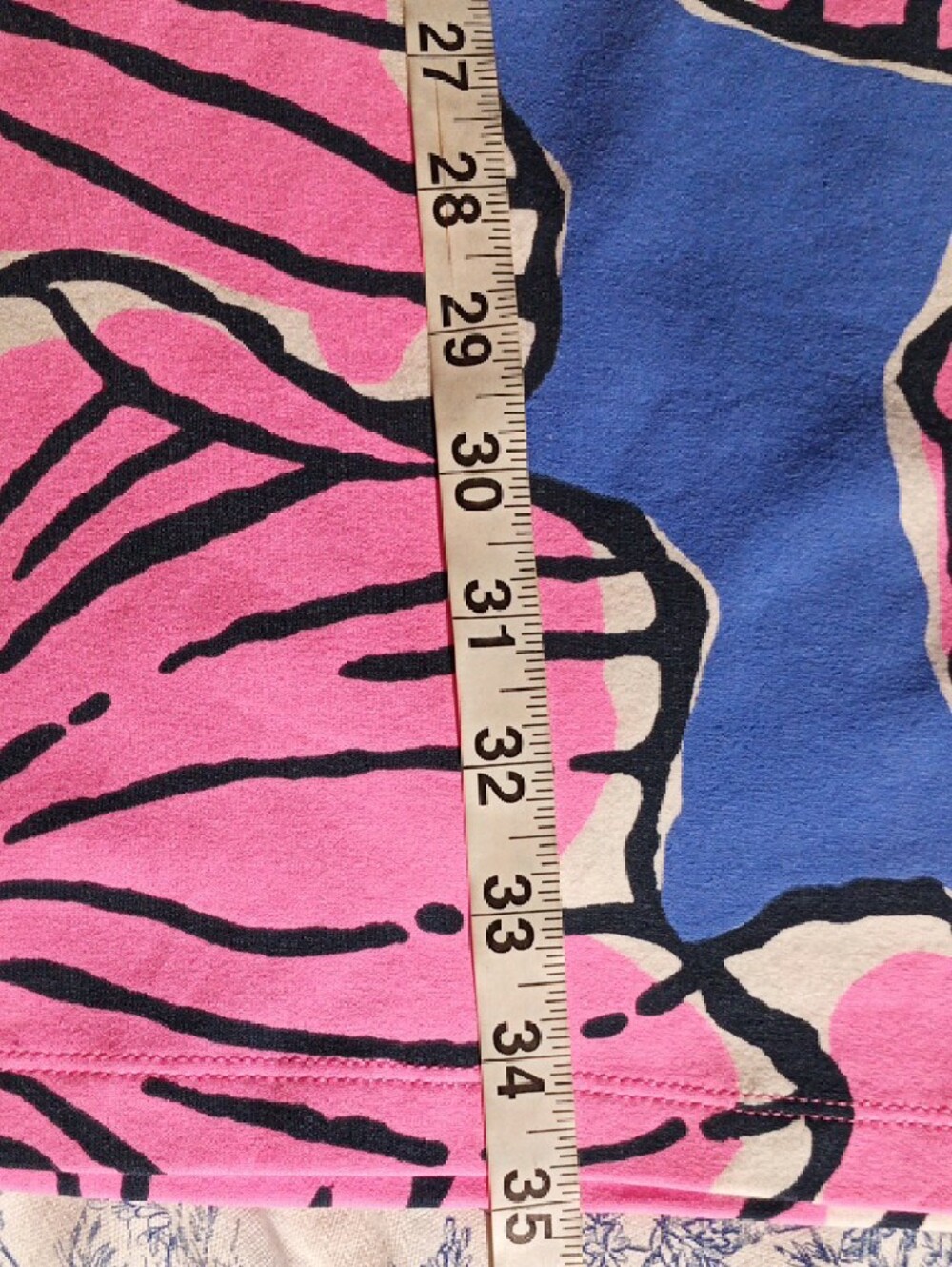Mahi Gold Pink & Blue Floral V-Neck Shift Dress Size Medium - Picture 5 of 5